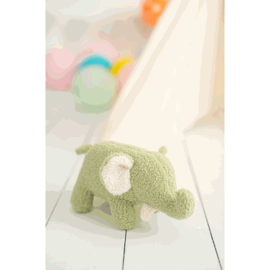 Crochetts baby kosedyr grnn elefant